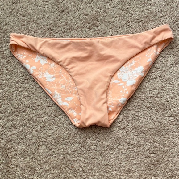 Garage Reversible Bikini Bottoms - Picture 3 of 4